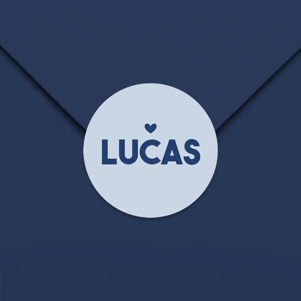Naamsticker blauw met naam in hoofdletters