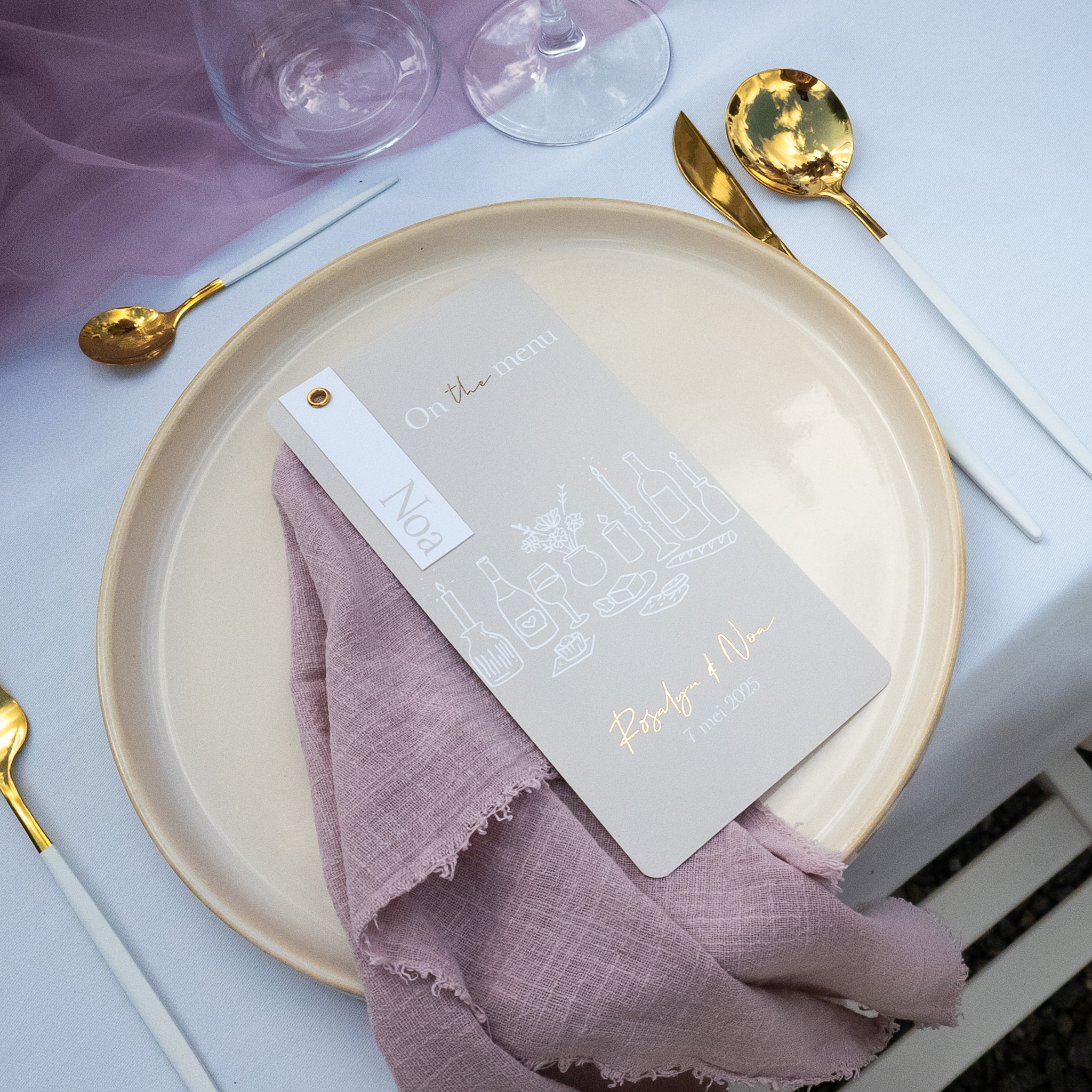 naamkaartjes wit beige Ibiza stijl