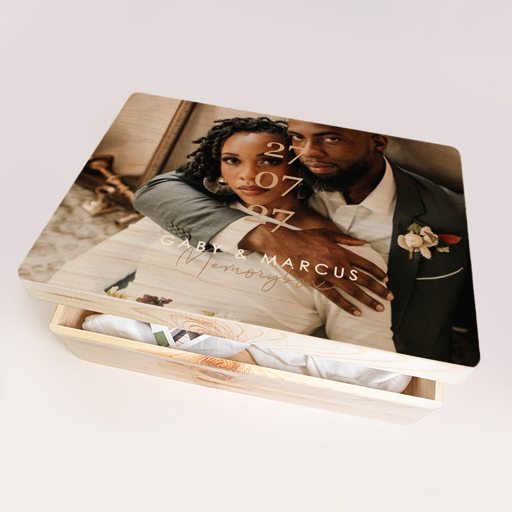 Bruiloft memorybox met initialen