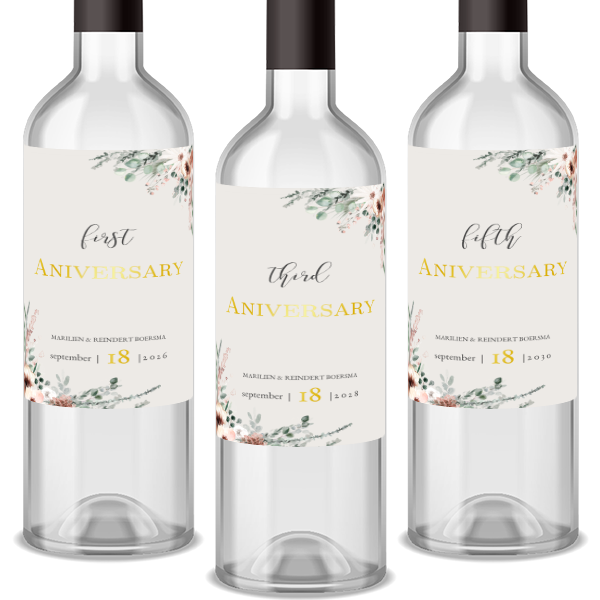 jubileum cadeau wijnetiket met goudfolie en bloemen