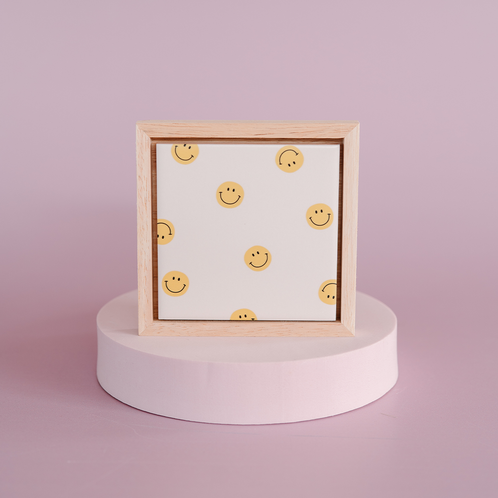 Tegeltje smiley houten lijst beterschap