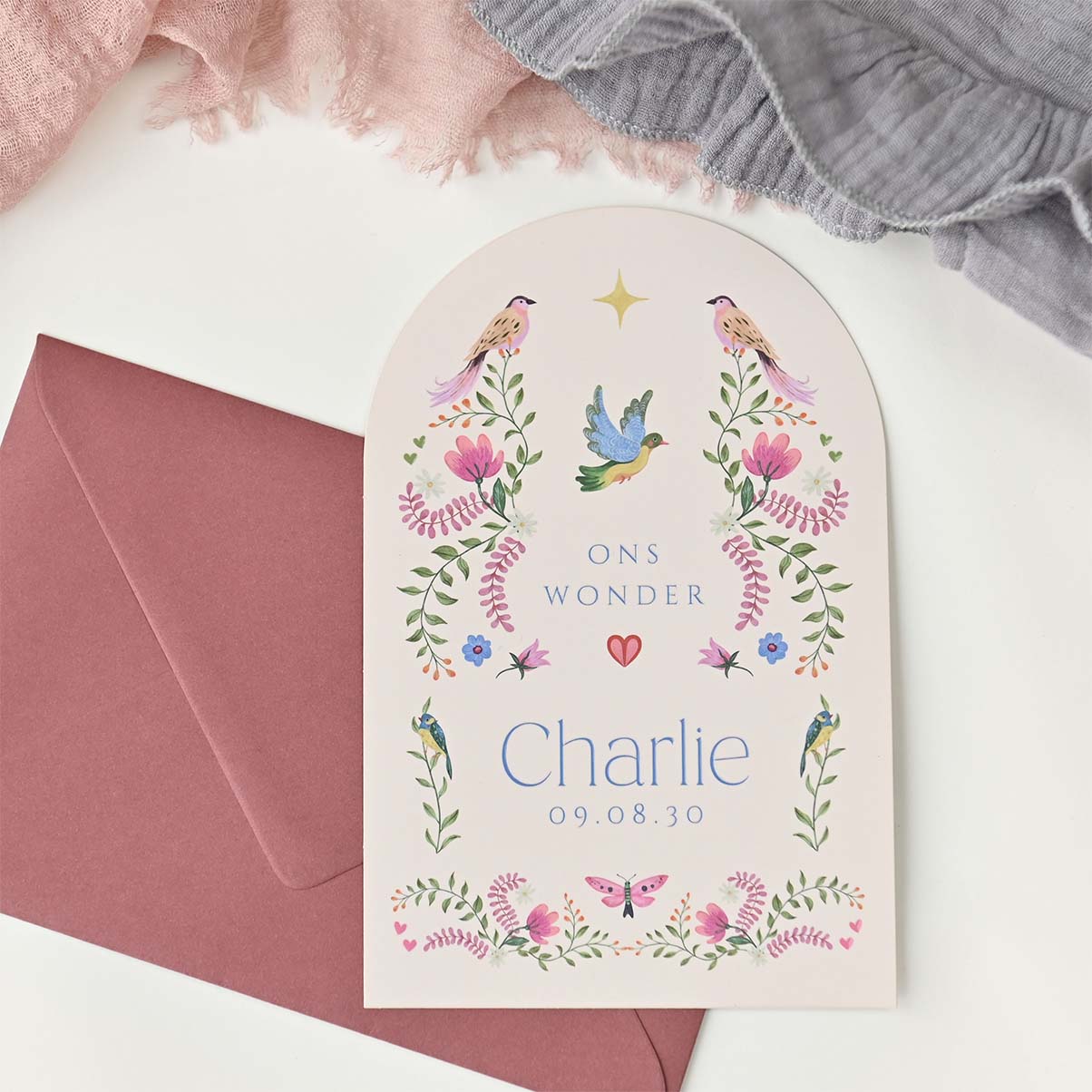 Lief bohemian folk art kleurrijk geboortekaartje