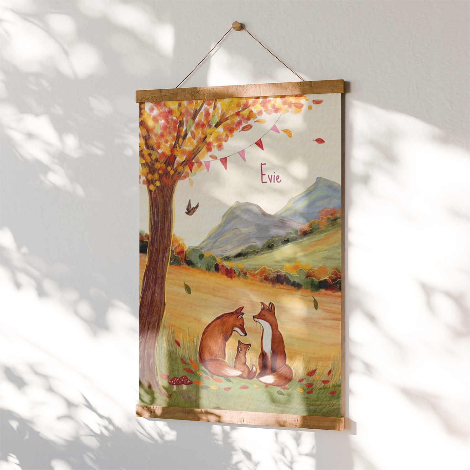 Canvasposter met naam en illustratie van een familie vosjes