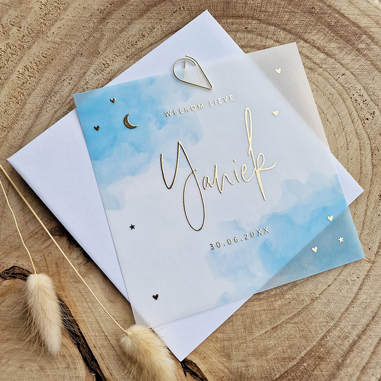 Deel 1 - kalkpapier voorkant geboortekaartje blauw waterverf goudfolie