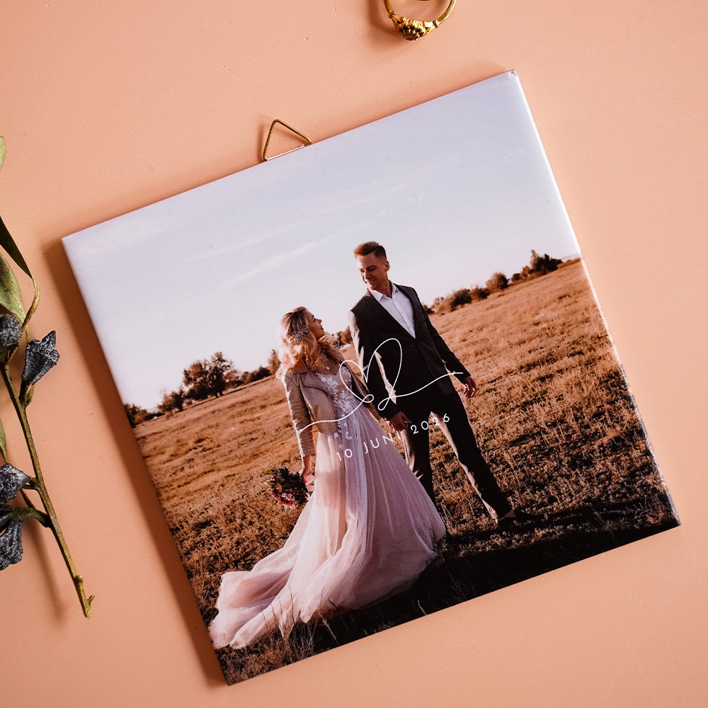 Tegeltje bruiloft met foto en hartje in lijntekening