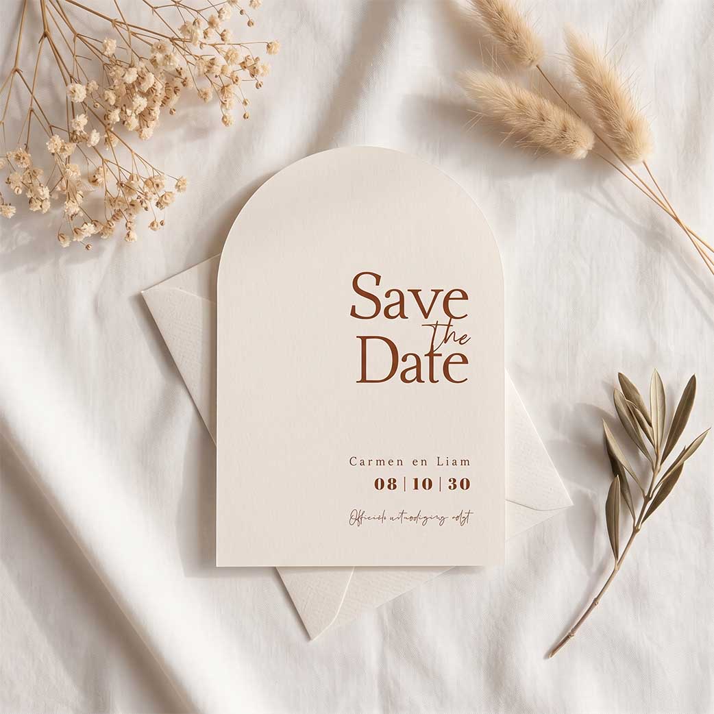 Save the Date boogvorm strak beige bruin