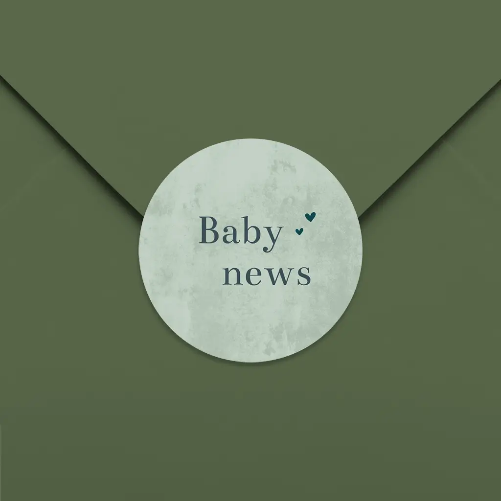 Stoere groene velvet-look sluitsticker met hartjes - per 25 stuks