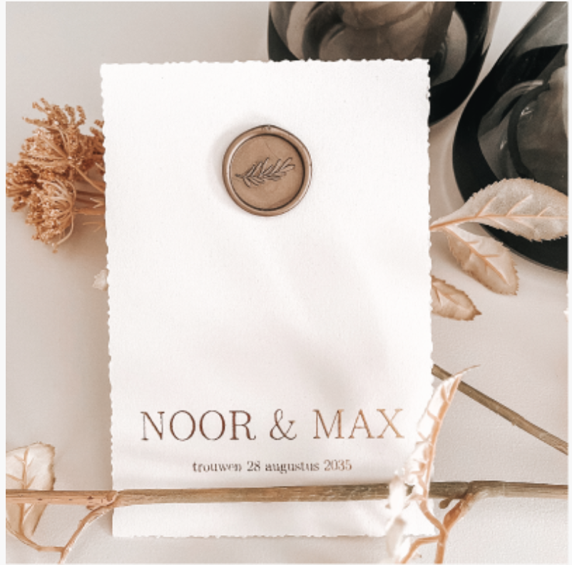 Trouwkaart (handgeschept look), goudfolie en zegel