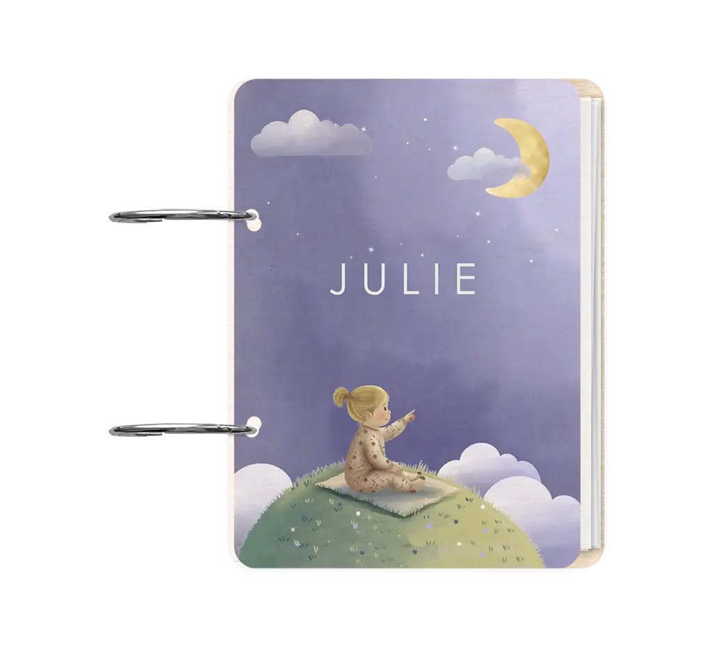 Houten bewaarbundel met illustratie van meisje en maan