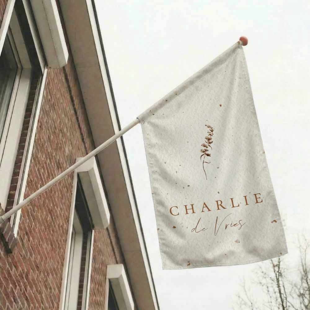 Geboortevlag vlekjes achtergrond veldbloem