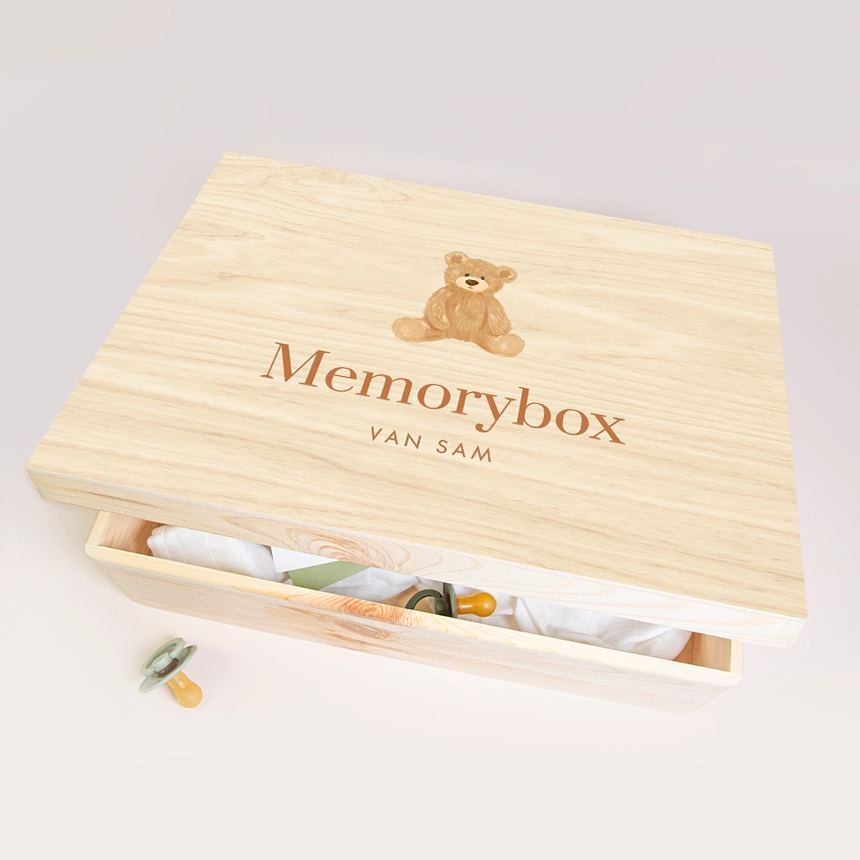 Memory box baby met zittend beertje