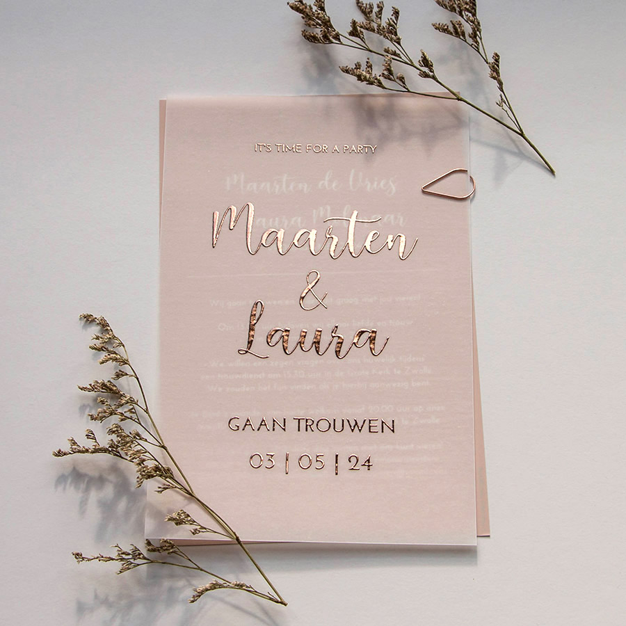 blanco trouwkaart kalkpapier rosefolie