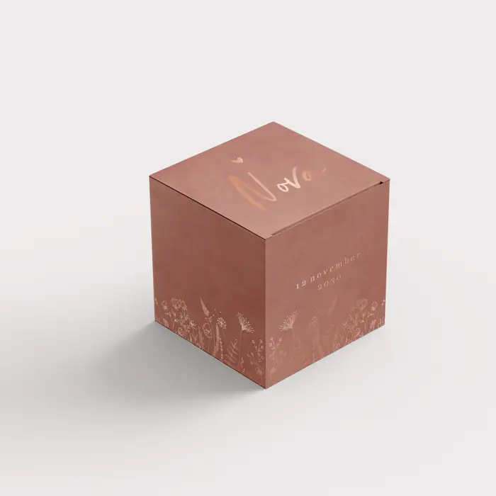 Doopsuiker doosje roze met roségoudfolie bloemen