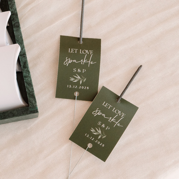 Sterretjes label in groen met takje