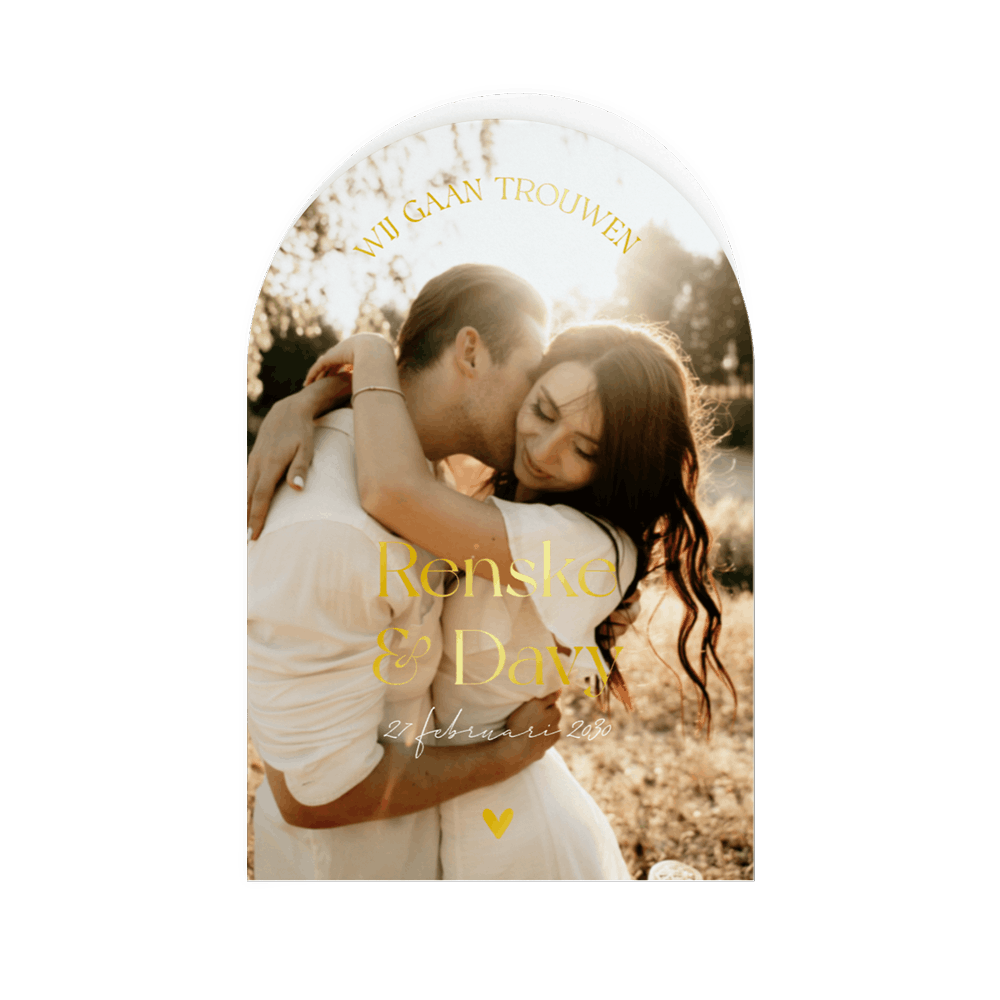 Trouwkaart in boogvorm met foto en goudfolie