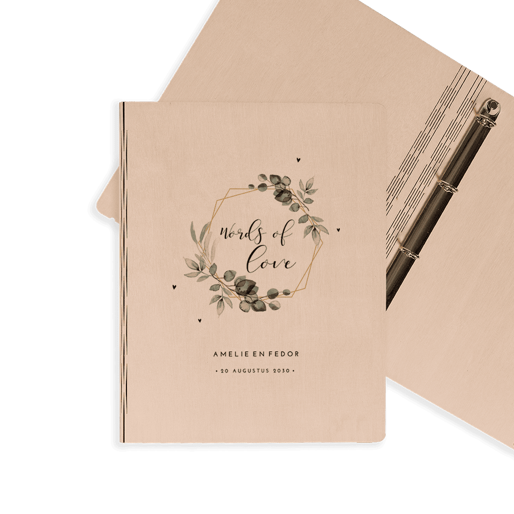 Houten gastenboek met geometrie en eucalyptustakjes