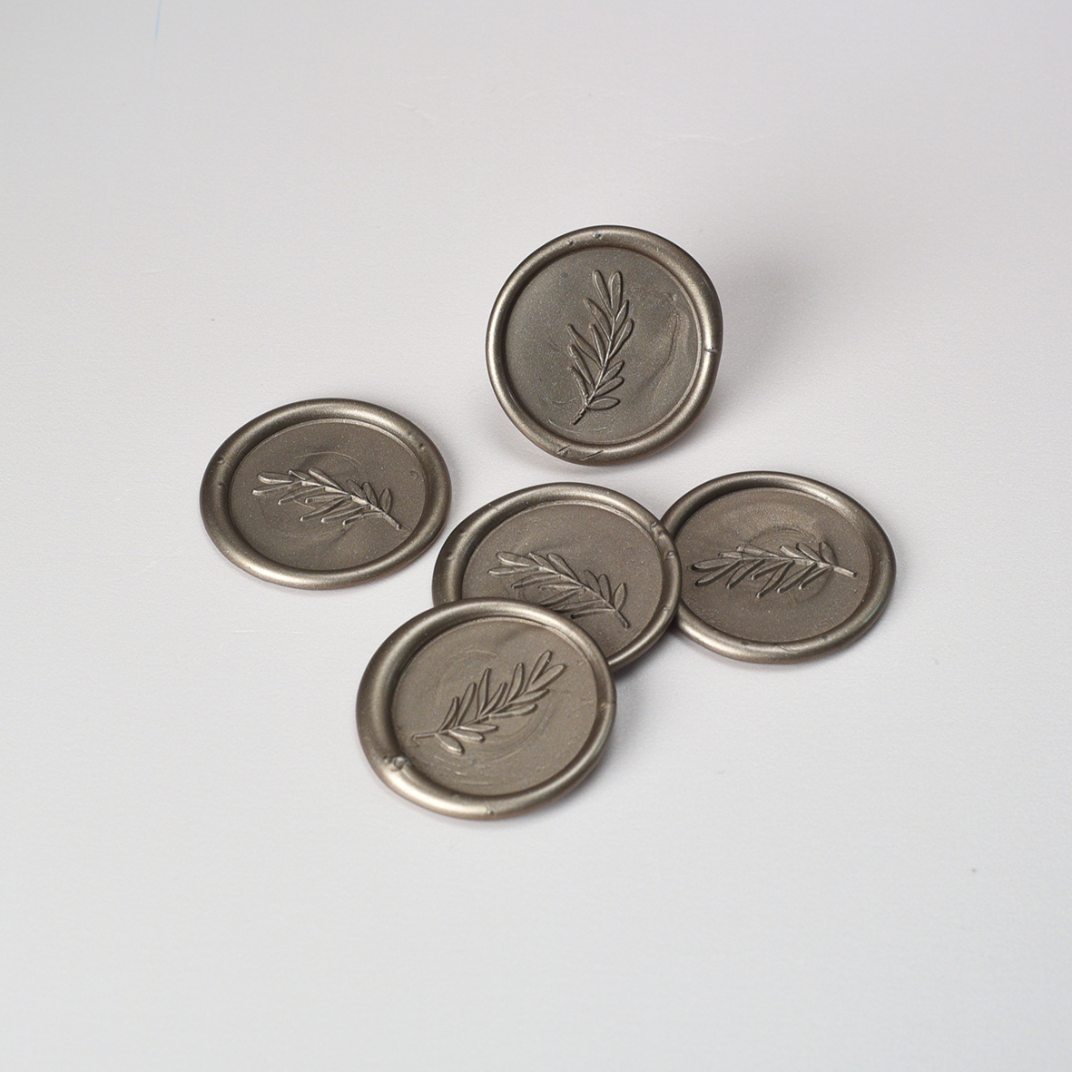 Redirect - Lakzegel antiek brons