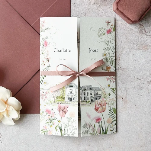 Luikvouw trouwkaart illustratie van trouwlocatie en botanische bloemen