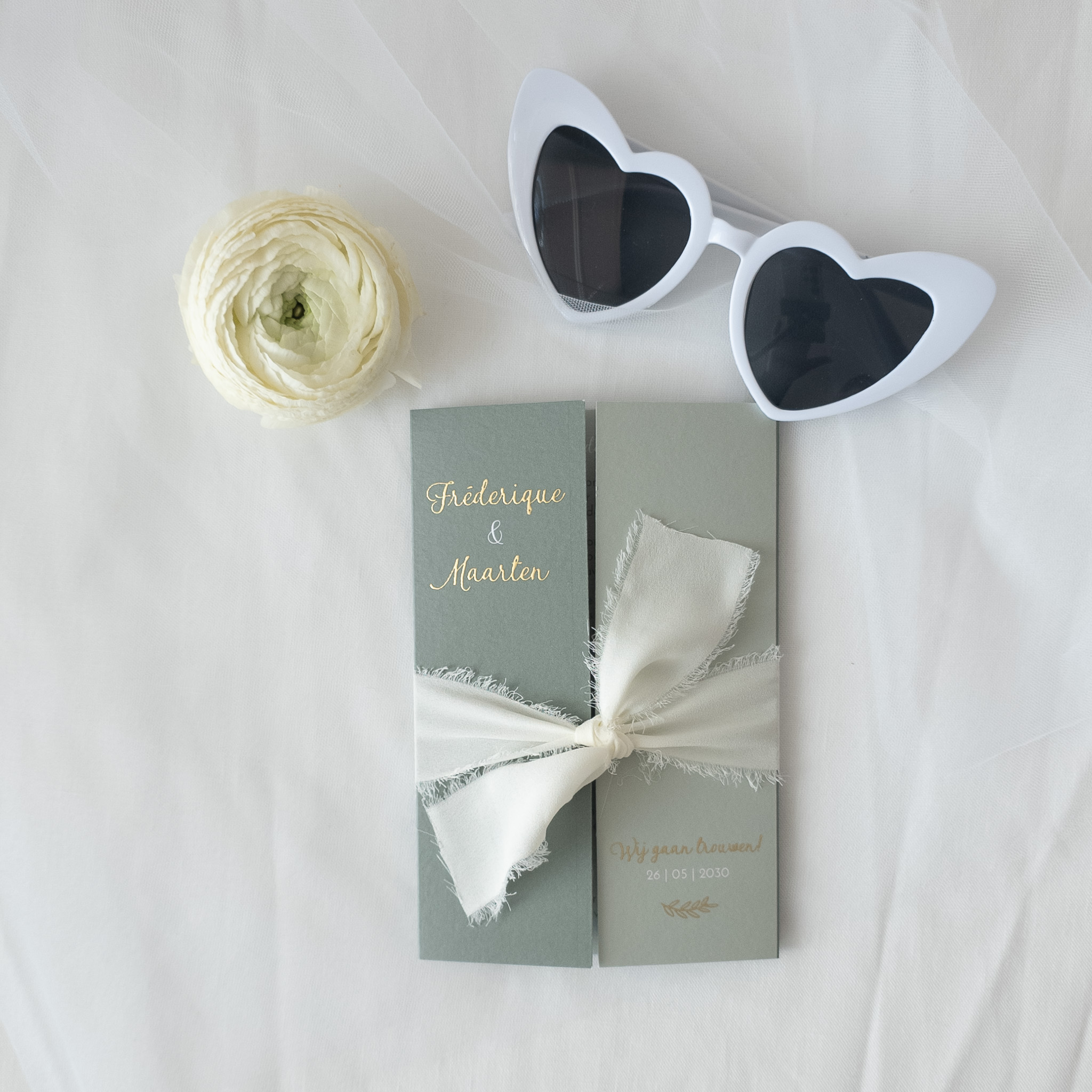 Luikvouw trouwkaart groen goudfolie