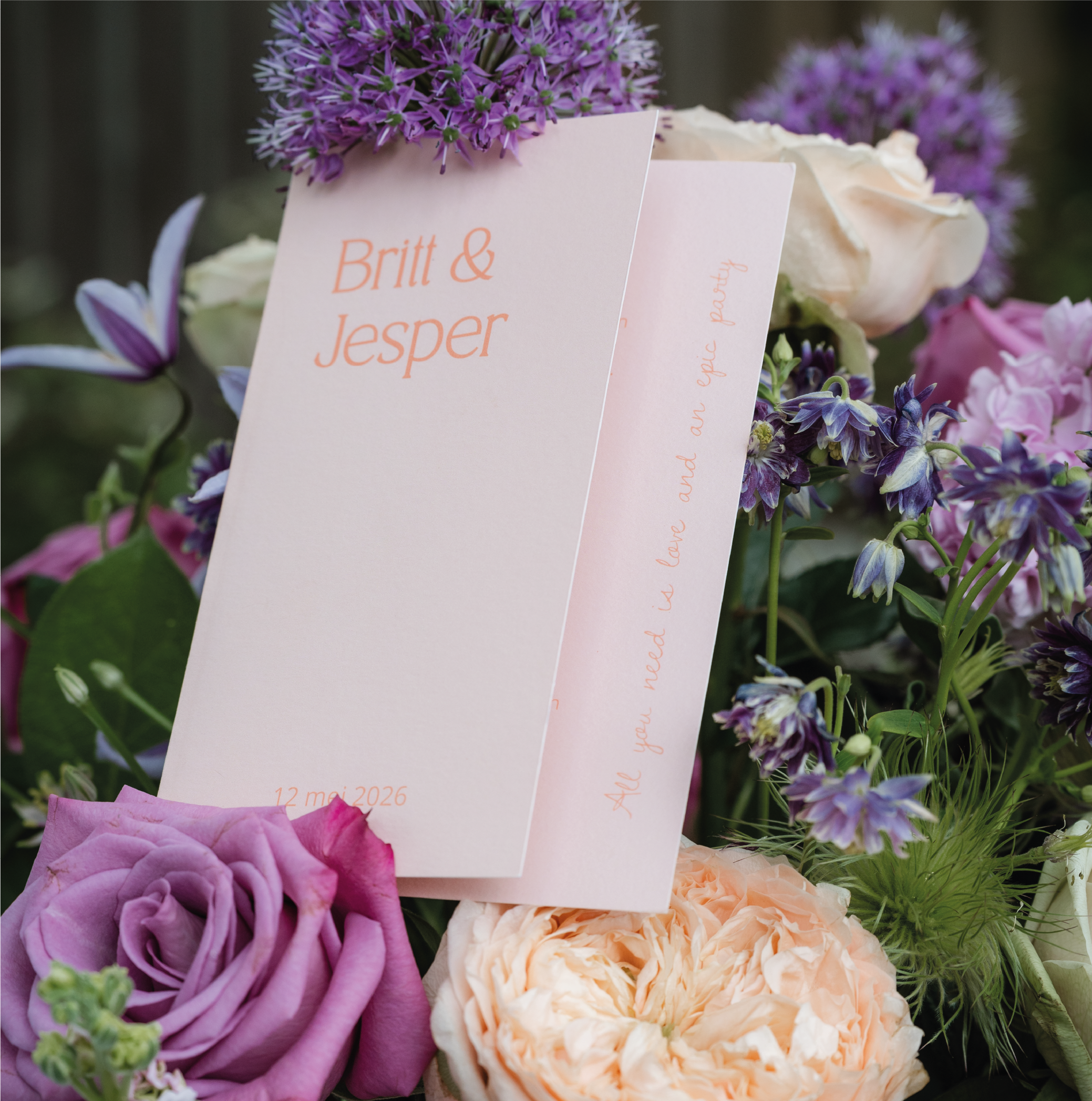 Trouwkaart korte voorkant blush peach oranje
