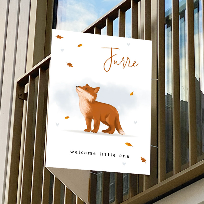Geboortebord met vos en blauwe waterverf