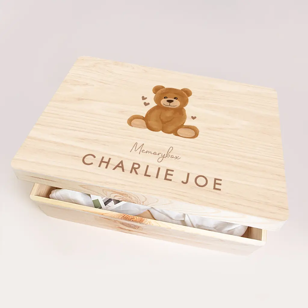 Memorybox baby met teddybeer en naam
