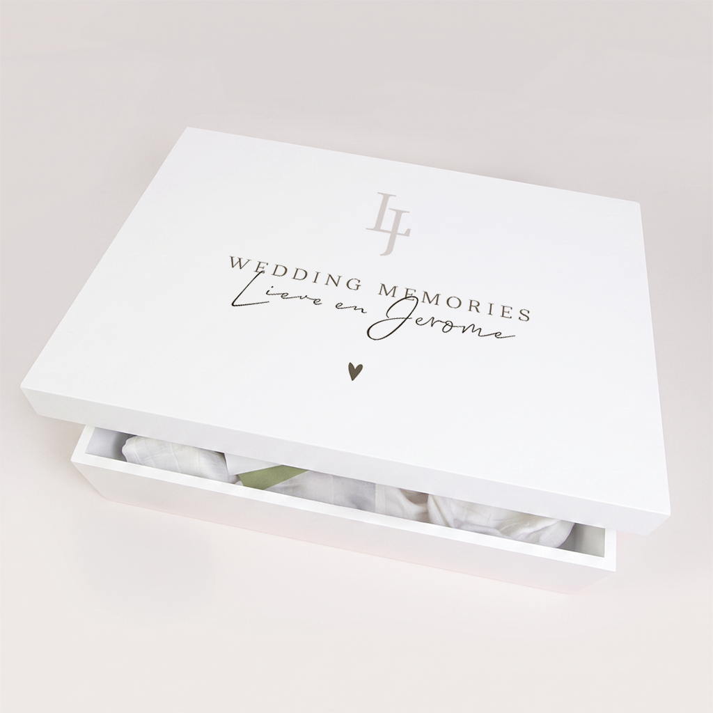 Memorybox huwelijk klassiek met initialen