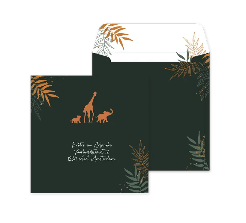 Groene envelop op maat met silhouetjes van jungledieren