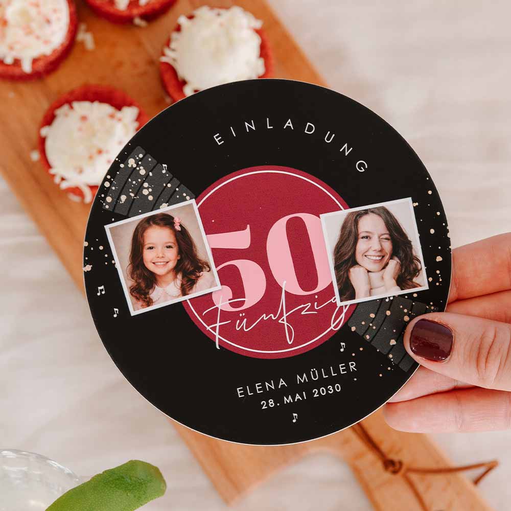 Originelle Einladung zum 50. Geburtstag in Form einer Schallplatte mit Fotos