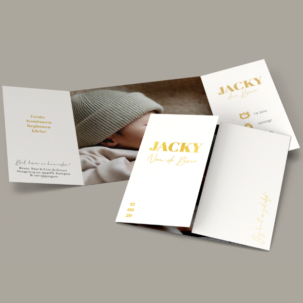 Geboortekaartje in luikvouw voor jongen of meisje beige met goudfolie