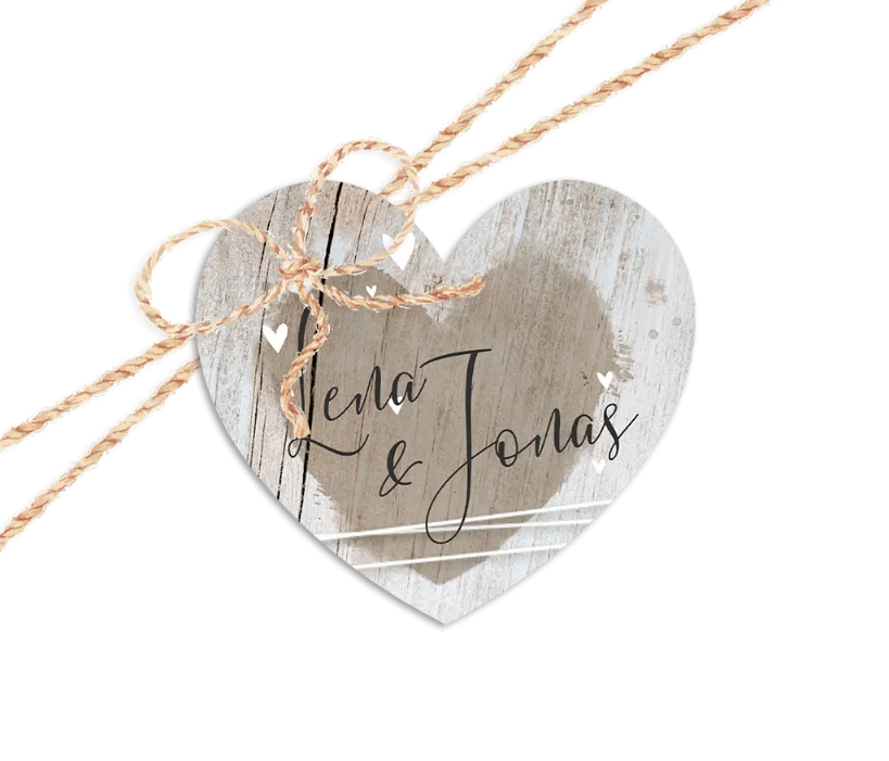 Geschenkanhänger mit Herz auf Holzhintergrund 16 Stück