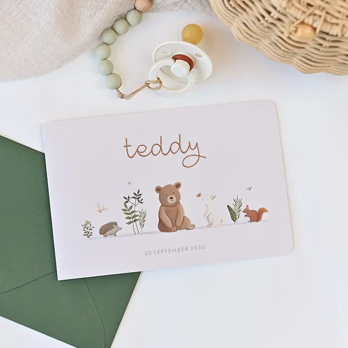 Lief rondhoek geboortekaartje met illustratie bosdieren