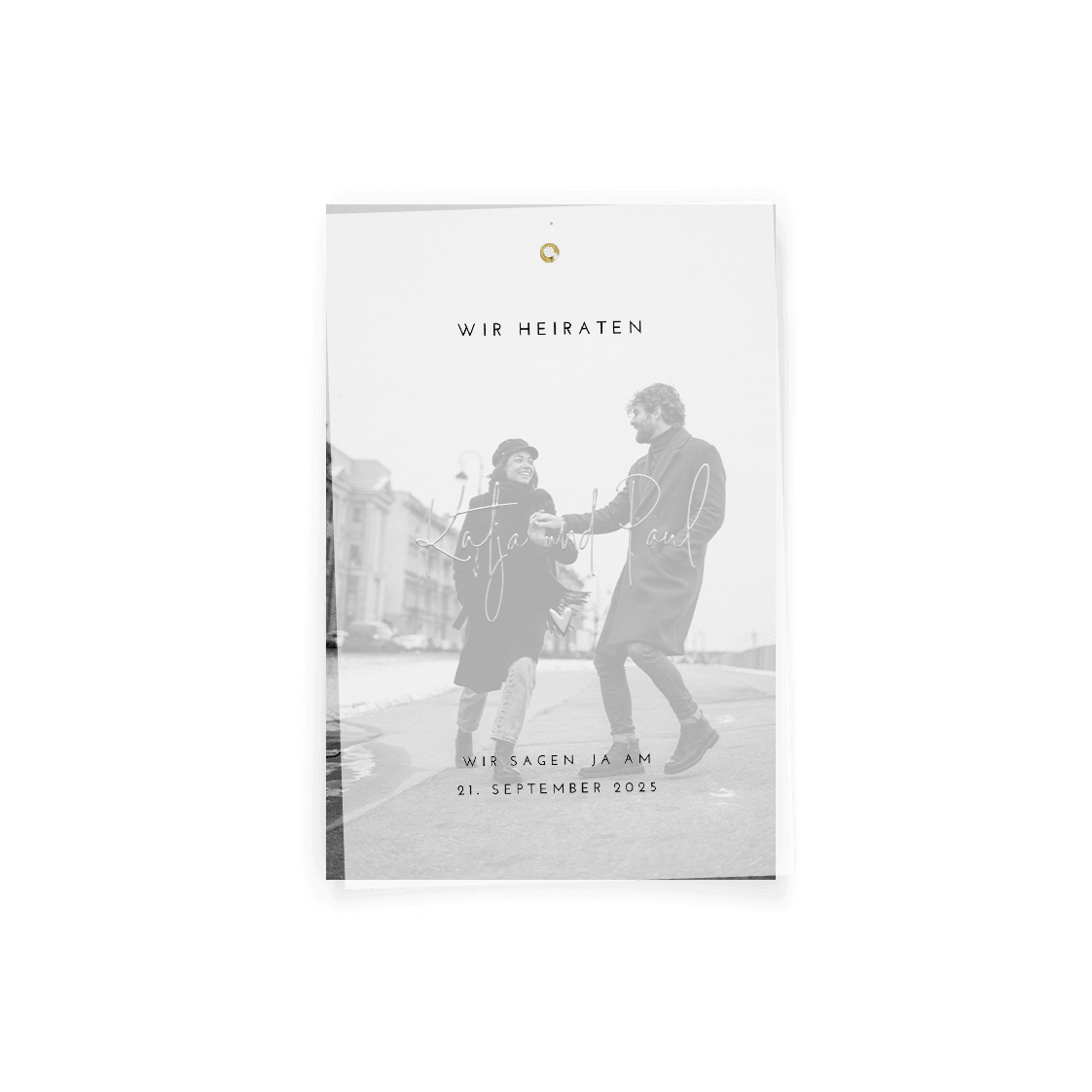 Stilvolle Hochzeitseinladung mit großem Foto und eleganter Schrift I Optionalem Deckblatt