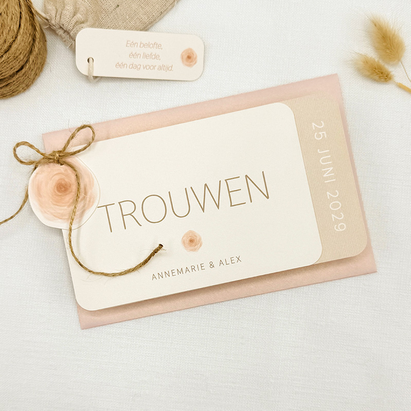 Label trouwkaart met roosje – Dusty Rose