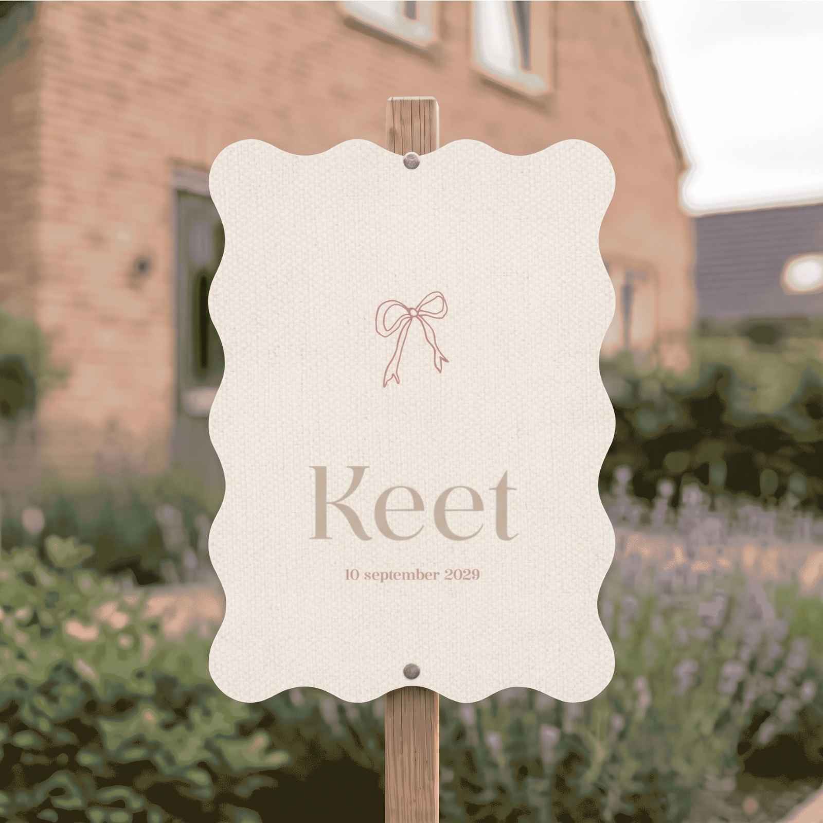 Tuinbord geboorte meisje golvende rand linnen look
