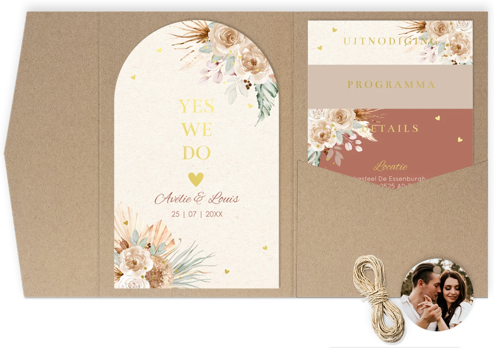 Pocketfold trouwkaart bohemian bloemen beige goudfolie