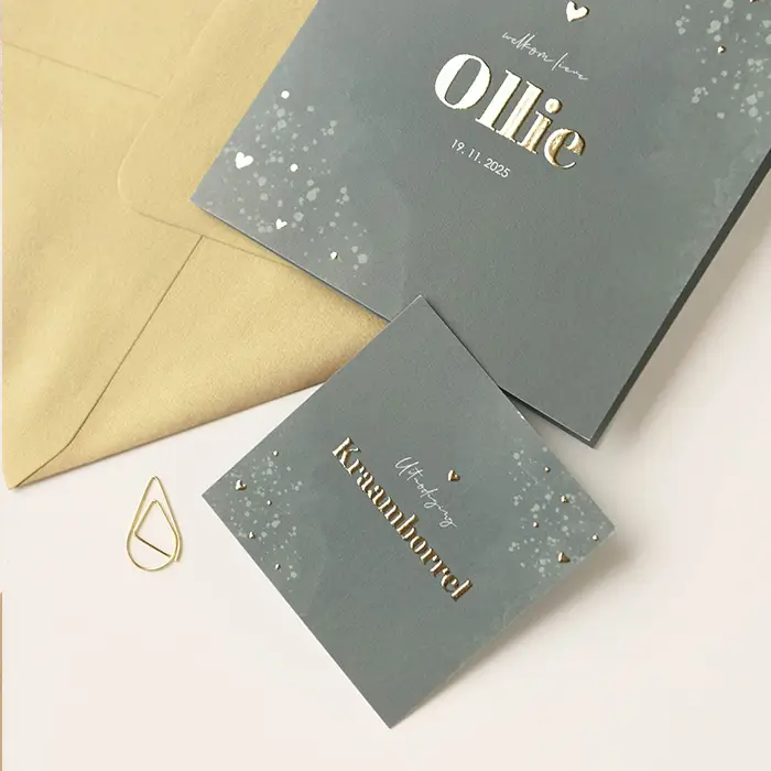 Kraamborrel uitnodiging groen met hartjes