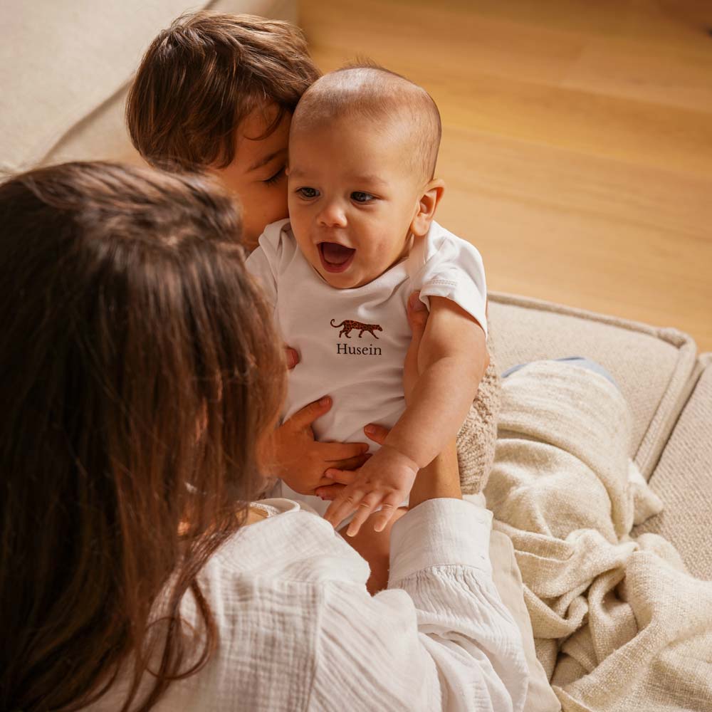 Romper met naam en panter