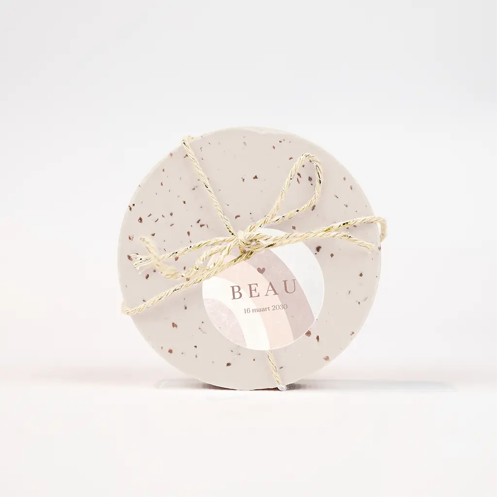 Label cirkel met regenboog - per 16 stuks