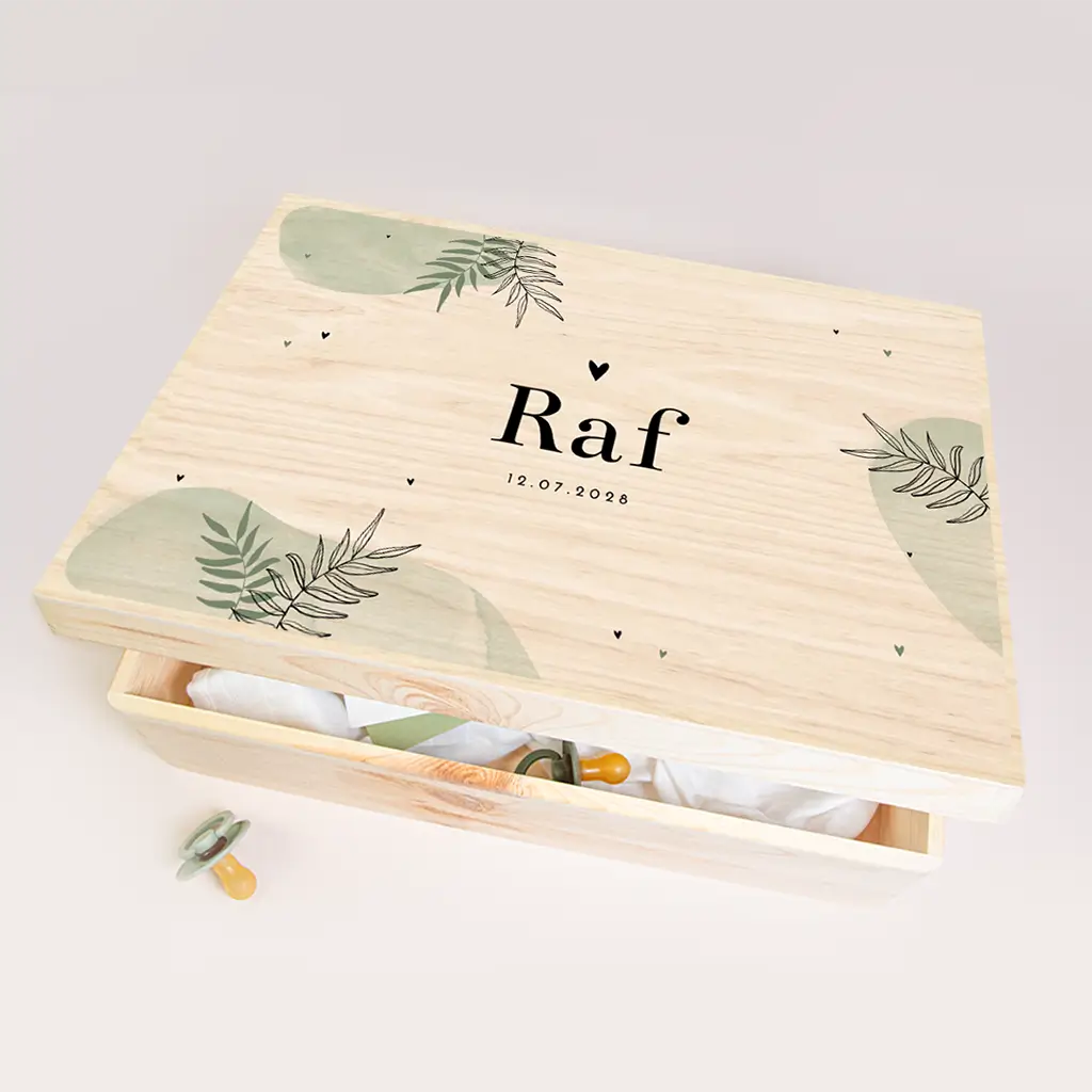 Memorybox met groene watercolour en bladeren