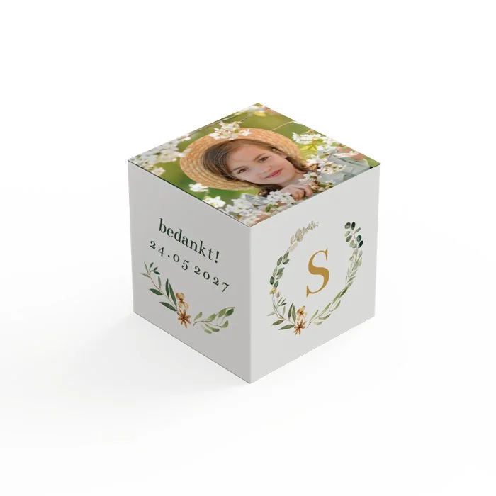 Communie bedankdoosje met krans en gouden details