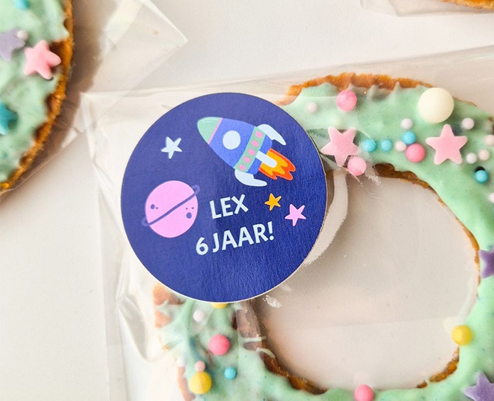 Sticker 44mm Heelal Raket 