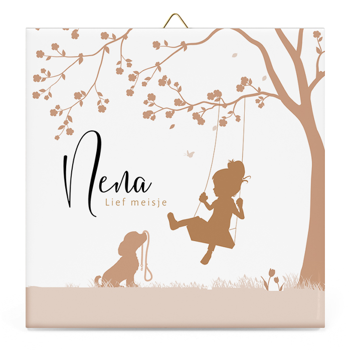 Geboortetegeltje met silhouet meisje op schommel aan boom met hond