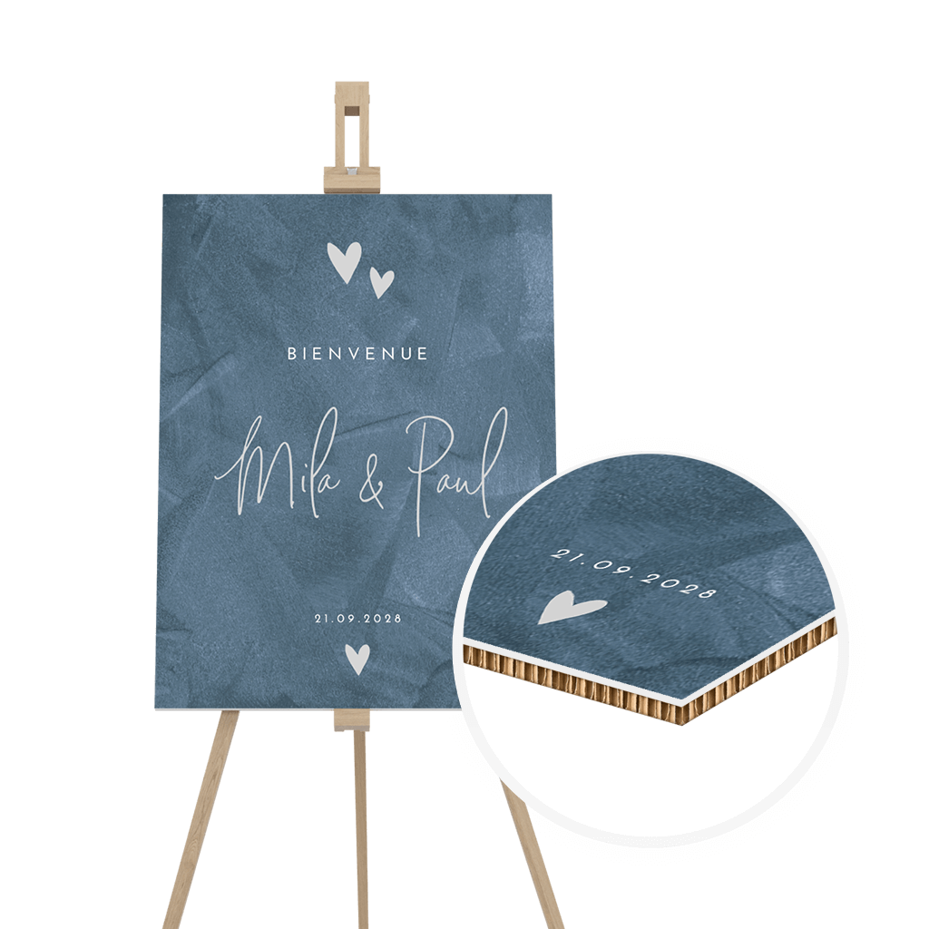 Panneau de bienvenue moderne en carton Re-Board avec des cœurs