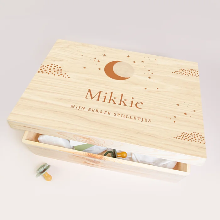 Memorybox geboorte hout met maan en sterren