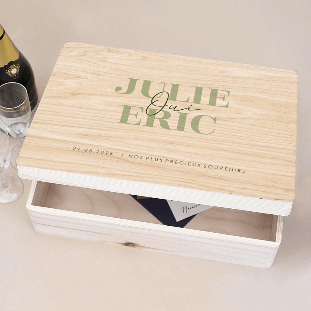 Boîte à souvenirs avec prénoms des mariés en vert