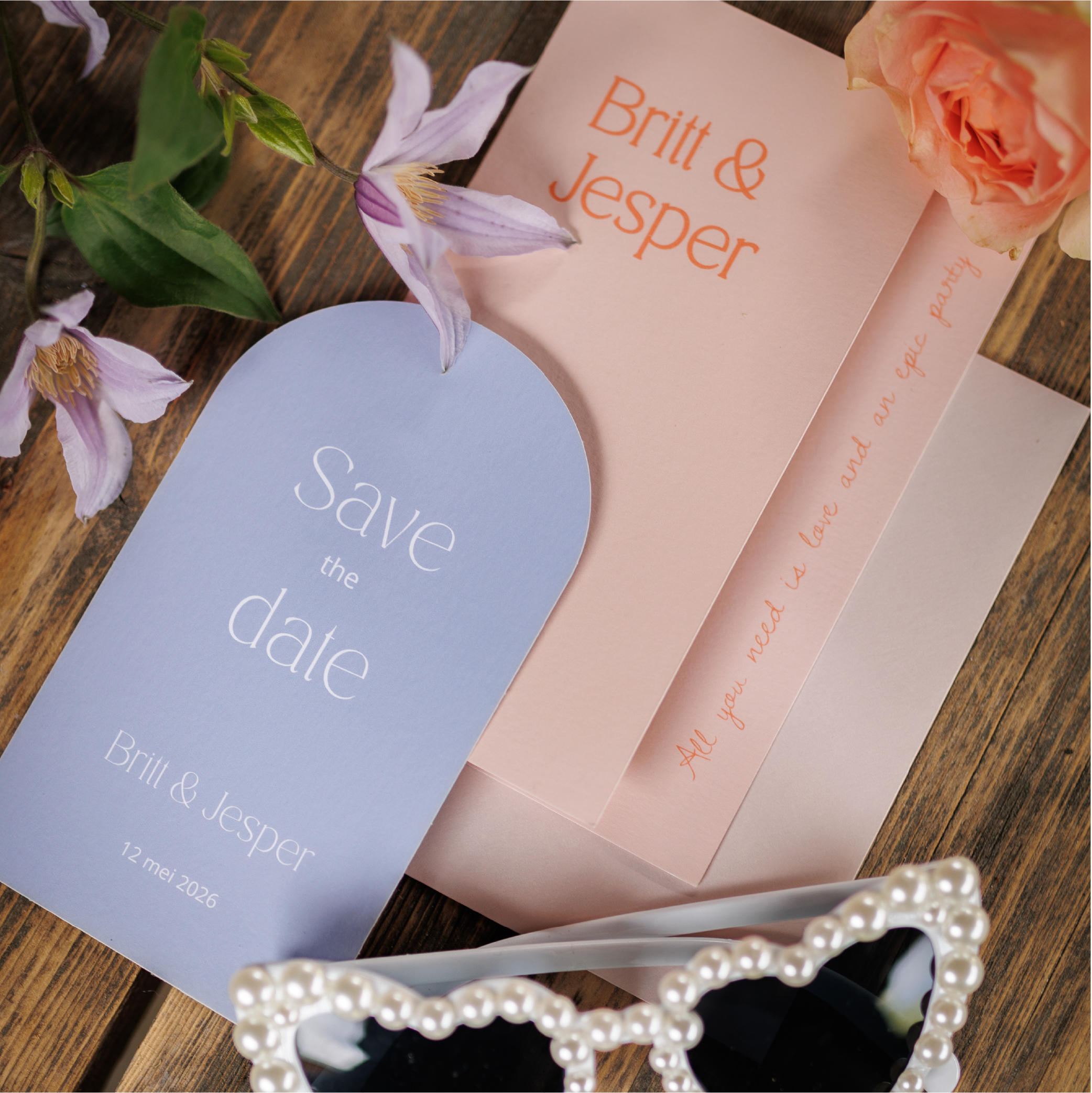 Trouwkaart korte voorkant blush peach oranje