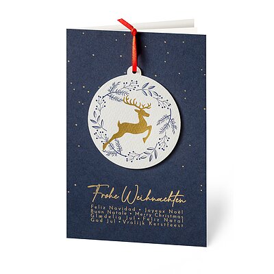 Private Weihnachtskarte Sternenhimmel über goldenem Hirsch