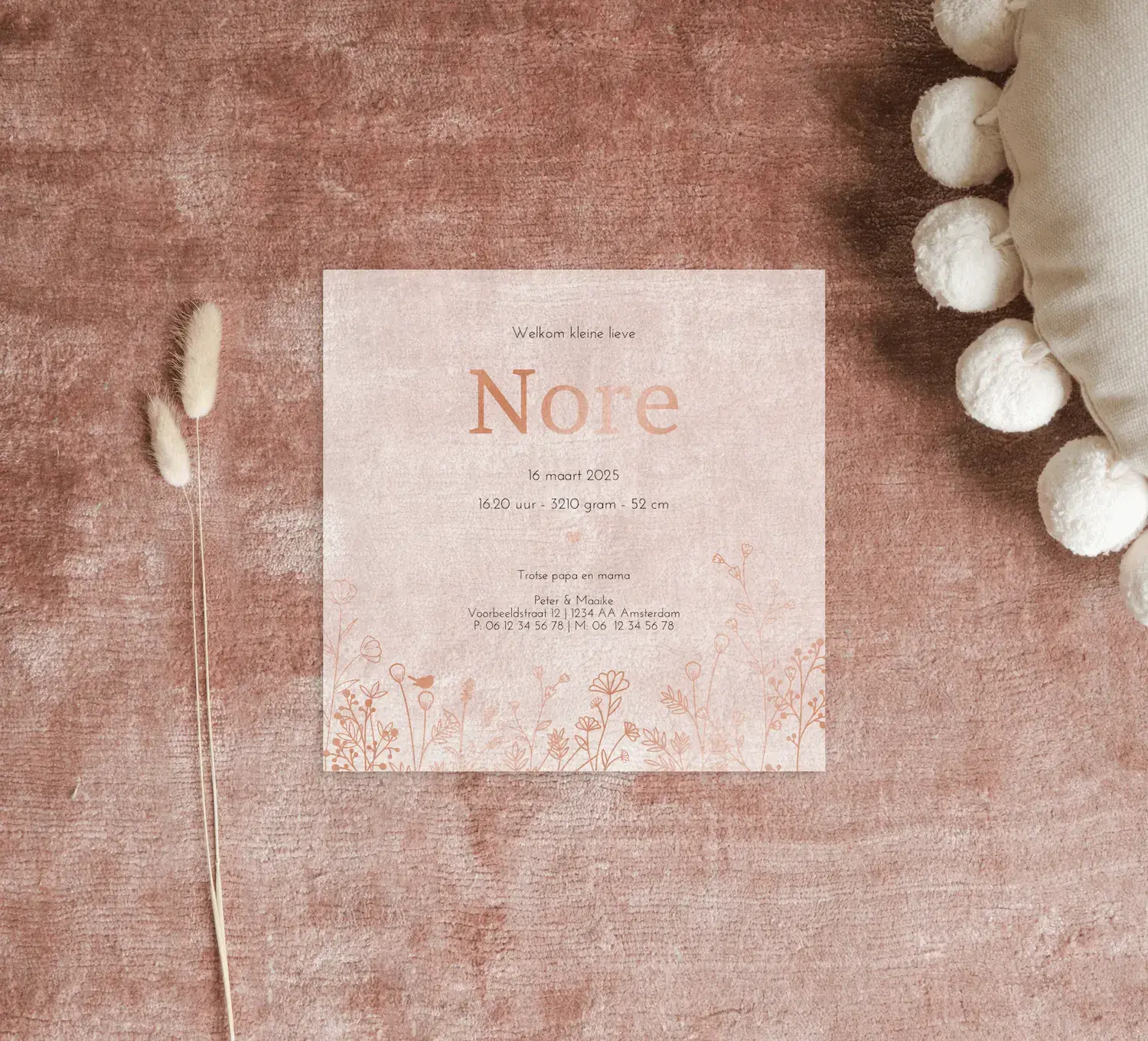 Roségoudfolie enkelzijdig kalkpapier geboortekaartje met bloemetjes