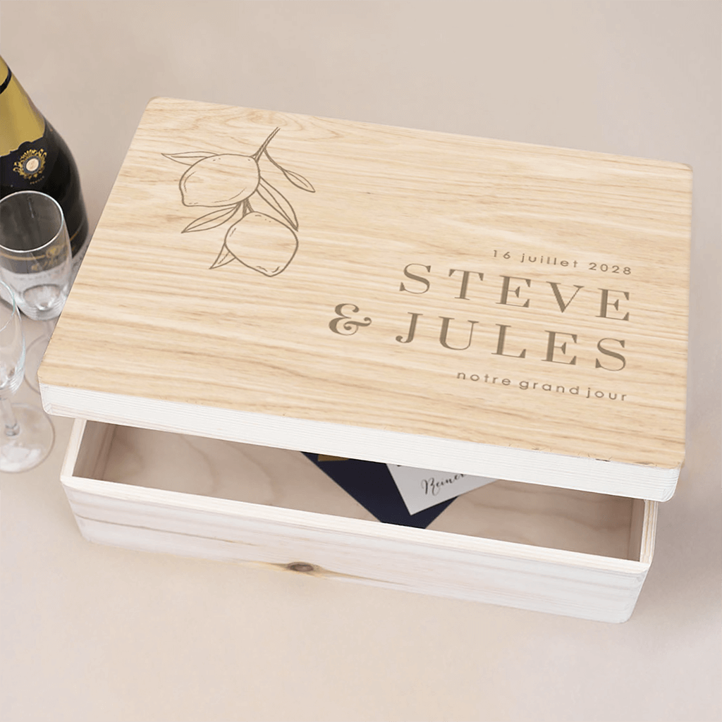 Boîte à souvenirs avec dessin citrons et prénoms des mariés